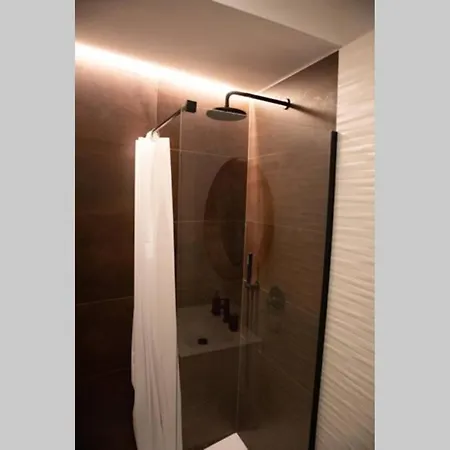 Apartment Nuovo In Zona Navigli Milan